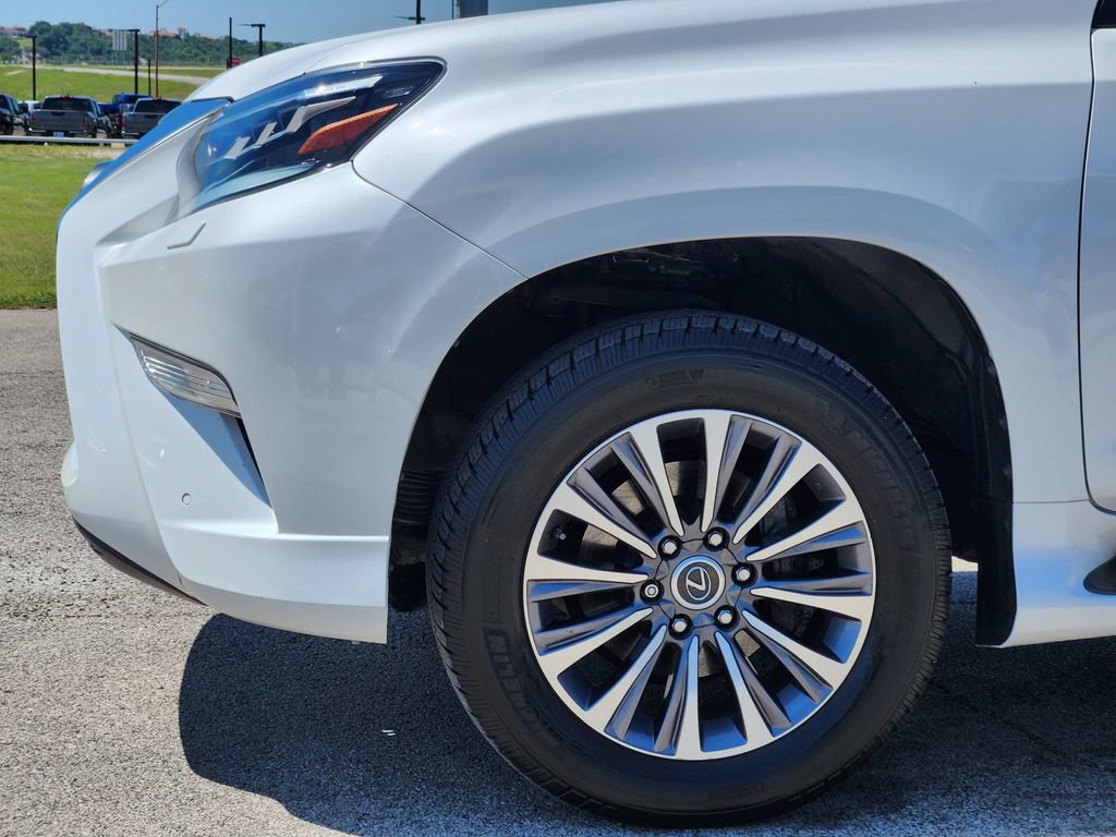 Used 2022 Lexus GX 460 Luxury w/ Off Road Package AWD/4WD image 9