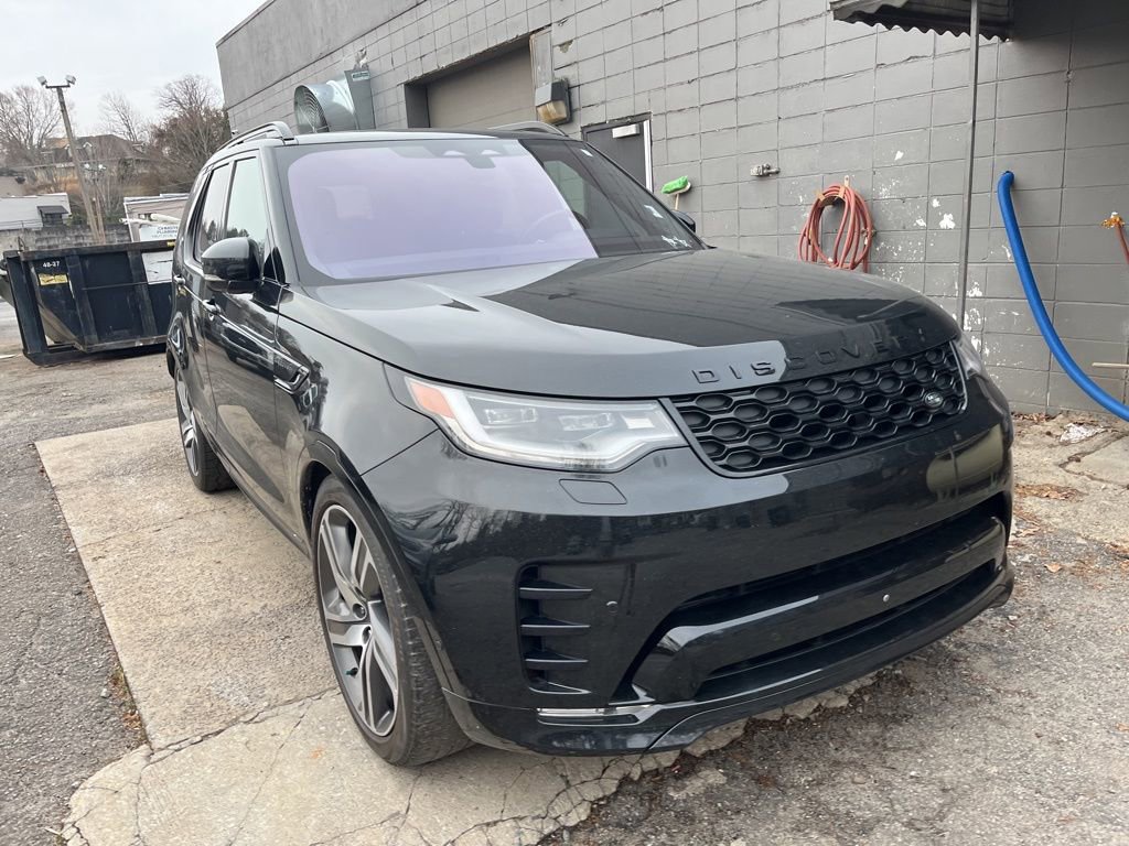 Used 2022 Land Rover Discovery HSE R-Dynamic image 2