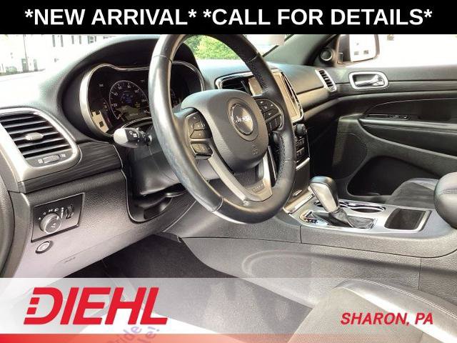 Used 2020 Jeep Grand Cherokee Altitude AWD/4WD image 23