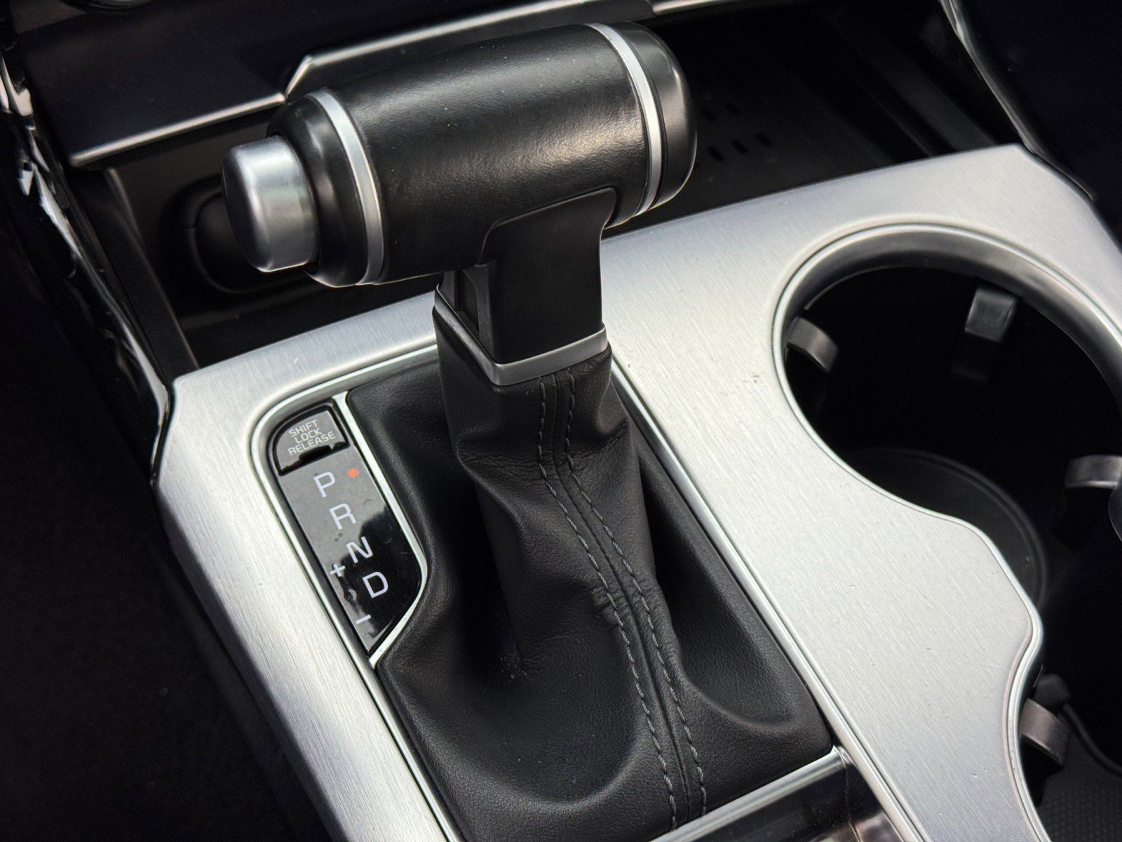 Used 2022 Kia Stinger GT1 image 31