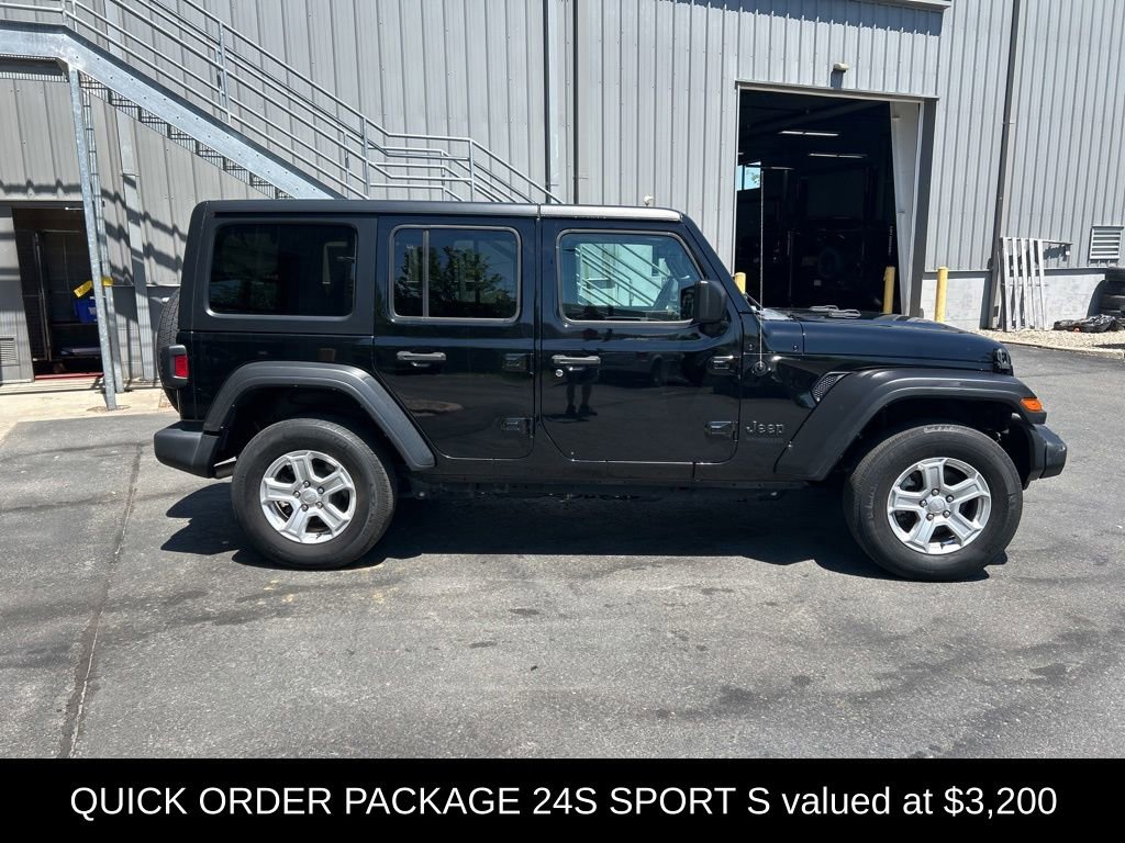 Used 2022 Jeep Wrangler Unlimited Sport AWD/4WD video 2