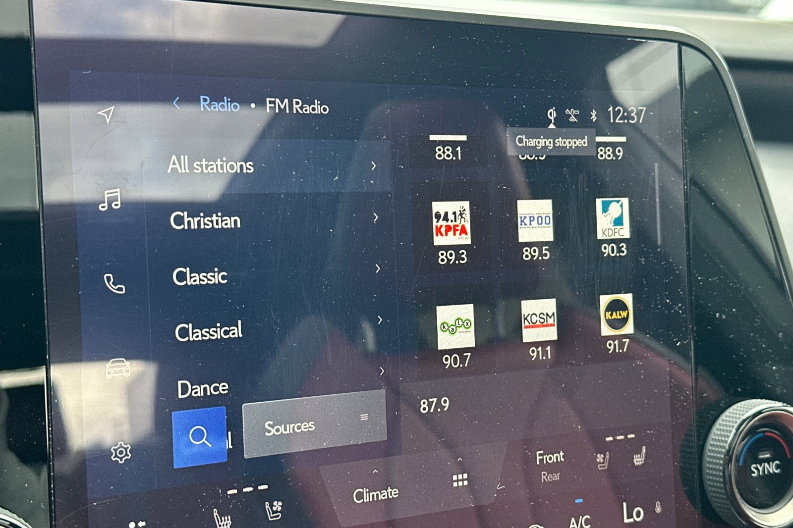 Certified 2023 Lexus RX 500h F Sport w/ Cold Area Package image 25