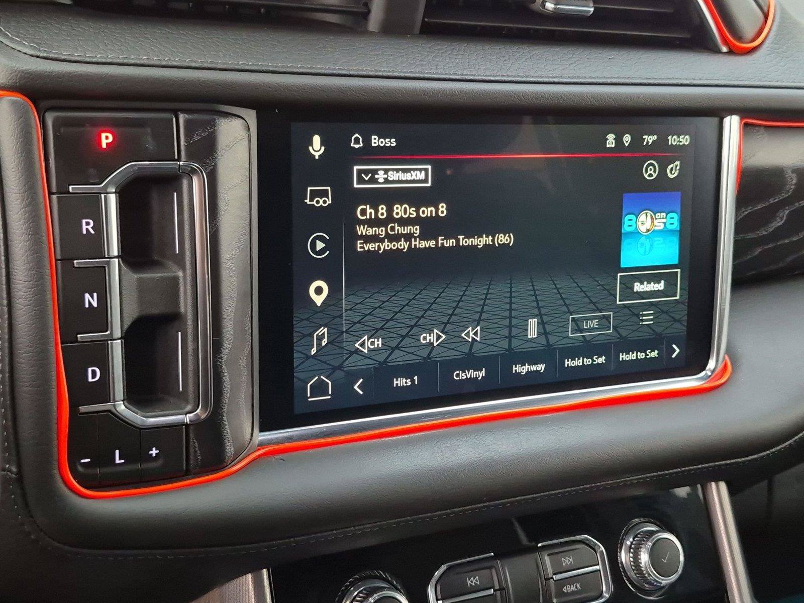 Used 2024 GMC Yukon Denali w/ Advanced Technology Package AWD/4WD image 18