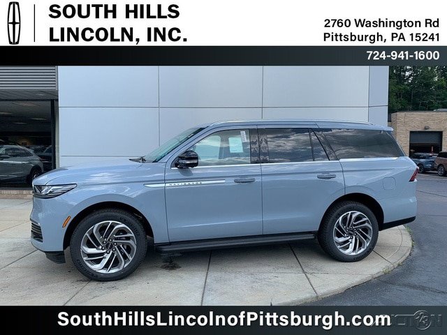 New 2027 Lincoln Navigator Premiere