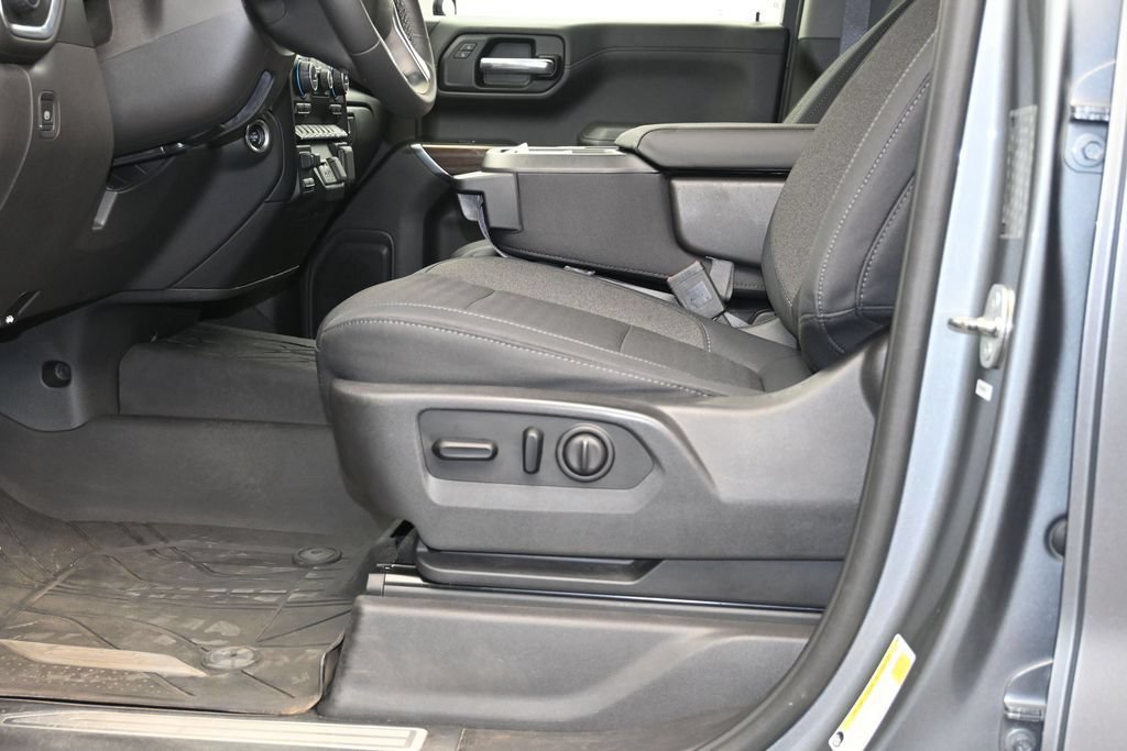 Certified 2019 Chevrolet Silverado 1500 LT w/ All-Star Edition AWD/4WD image 21