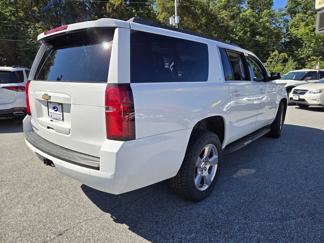 Used 2019 Chevrolet Suburban LT AWD/4WD image 7