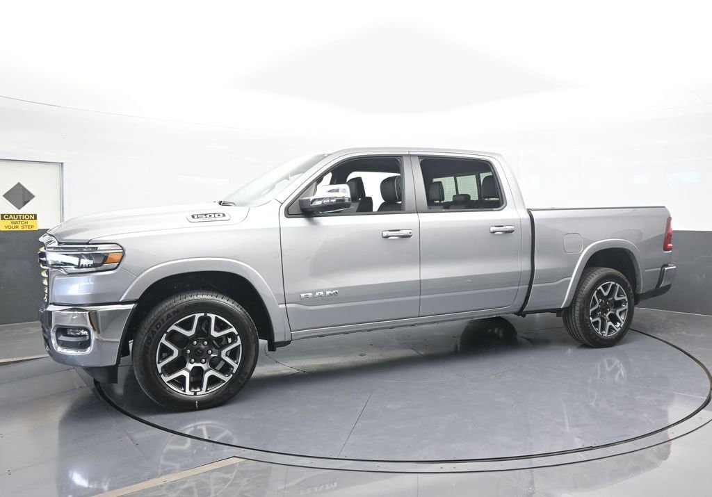 Used 2025 RAM 1500 Laramie video 2