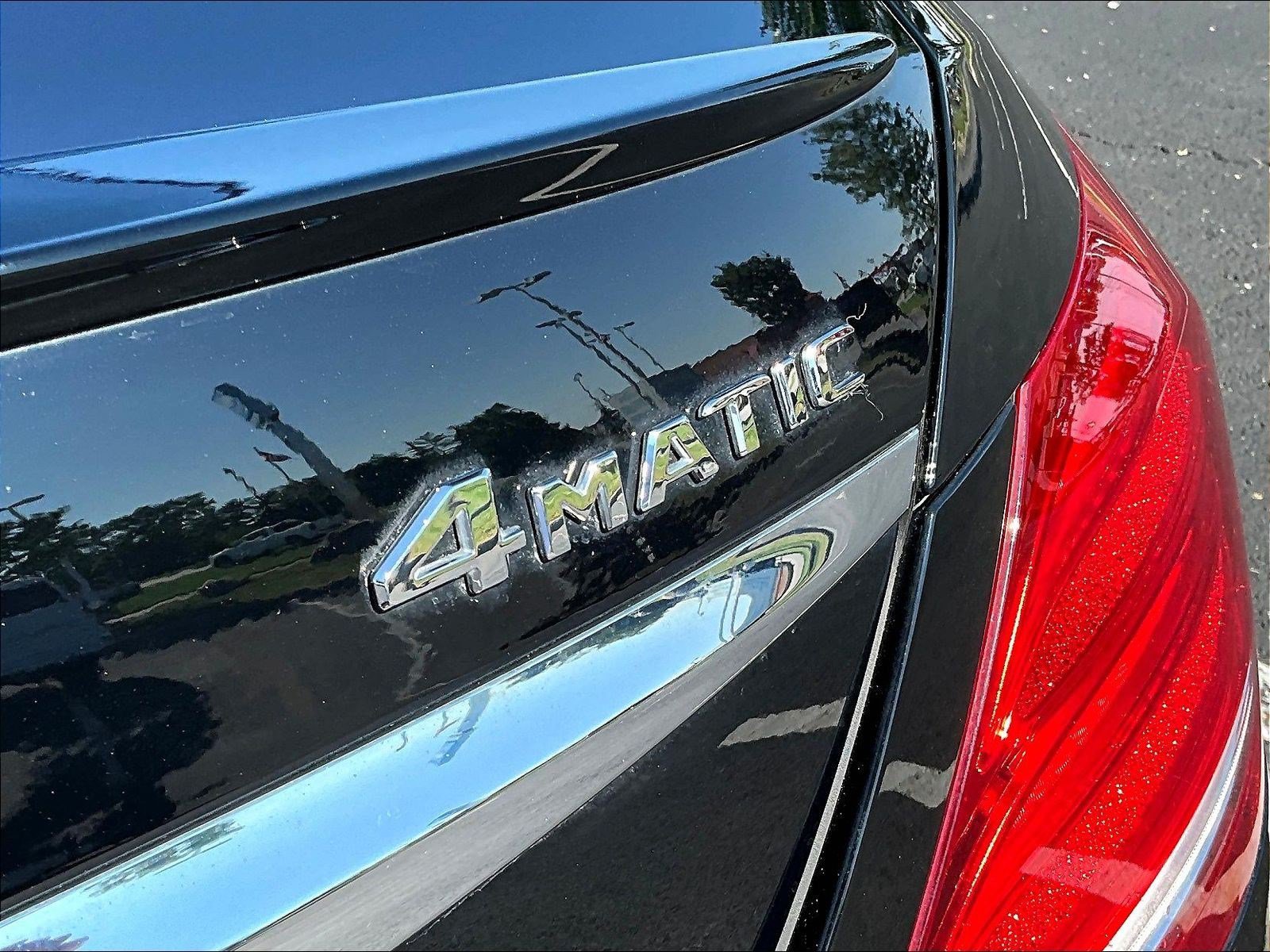 Used 2017 Mercedes-Benz E 300 4MATIC image 24