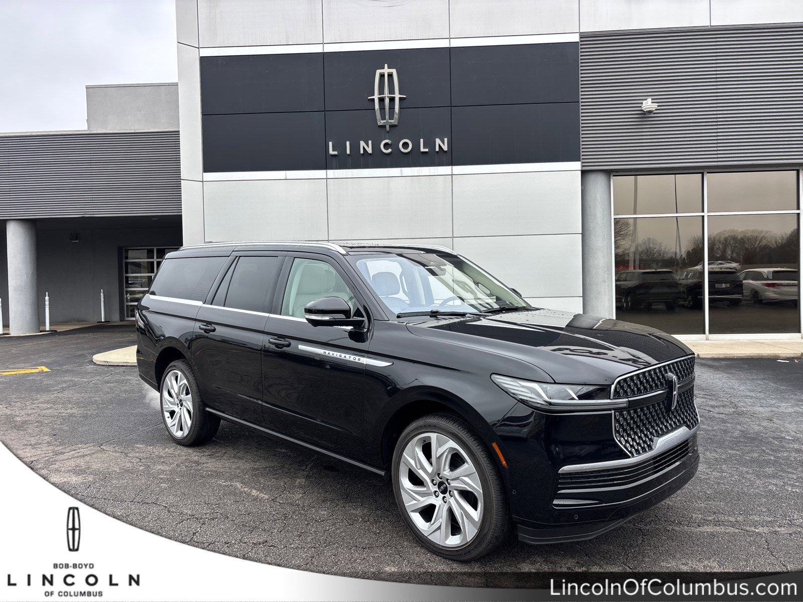 New 2025 Lincoln Navigator L Reserve image 1