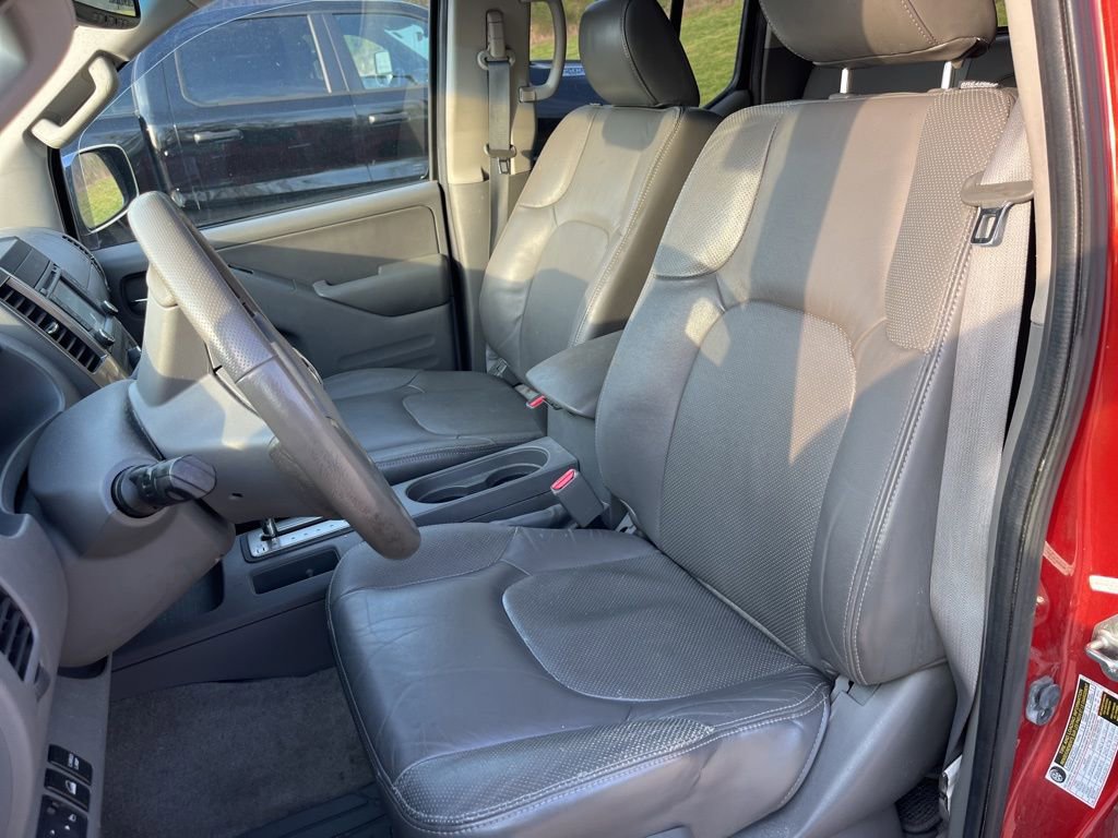 Used 2016 Nissan Frontier SL image 8