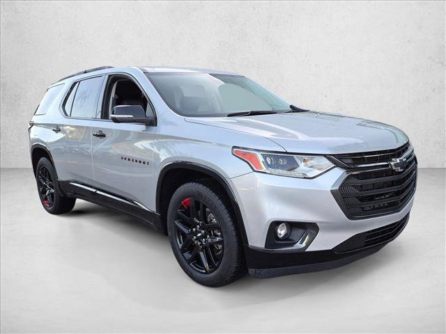 Used 2021 Chevrolet Traverse Premier w/ Redline Edition FWD image 3