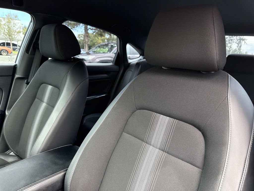 Used 2023 Honda Civic Sport image 23