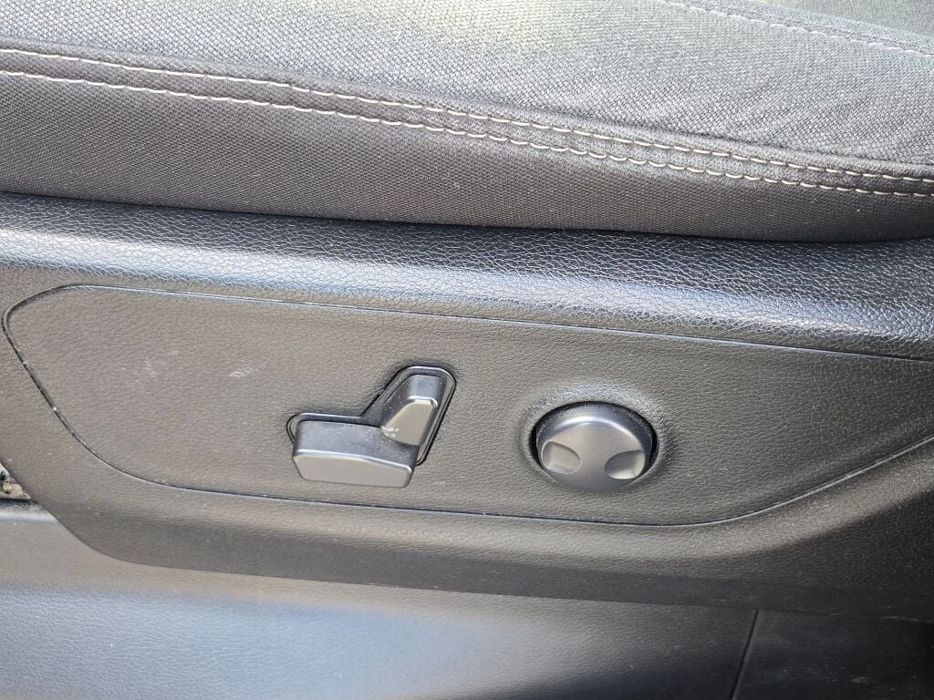 Used 2022 RAM 1500 Big Horn image 22