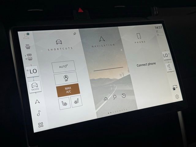 New 2025 Land Rover Discovery Sport S image 33