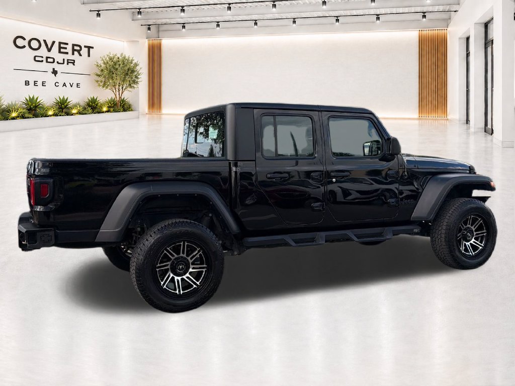 Used 2023 Jeep Gladiator Sport w/ Trailer Tow Package AWD/4WD image 10