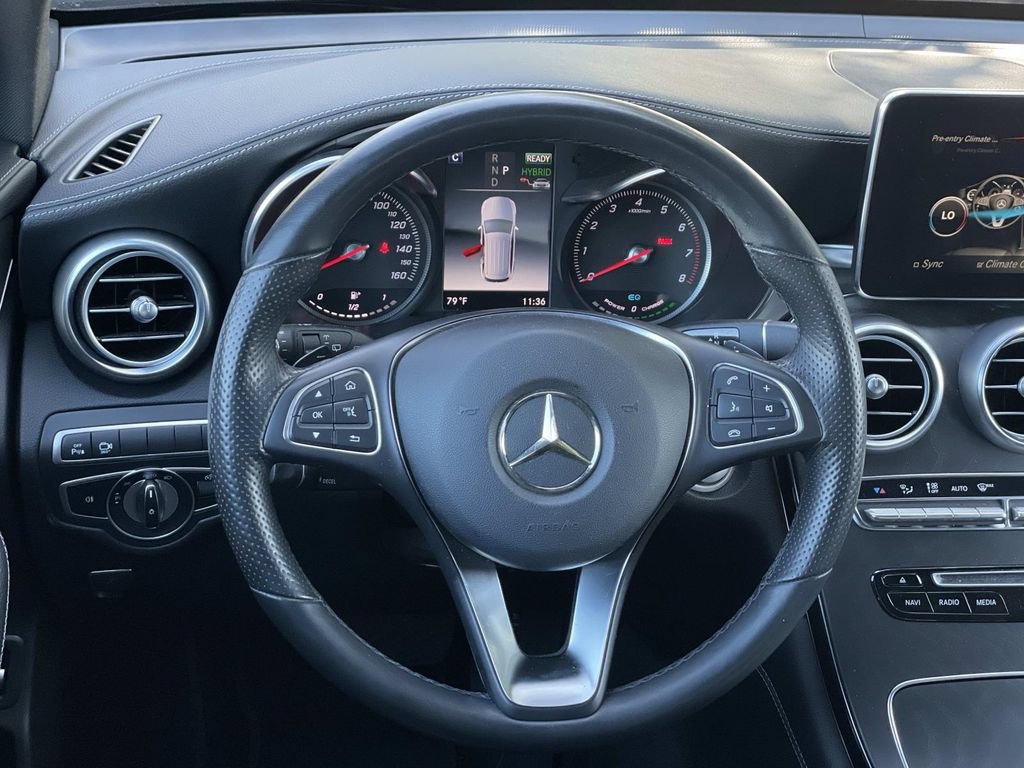 Used 2019 Mercedes-Benz GLC 350e 4MATIC image 7