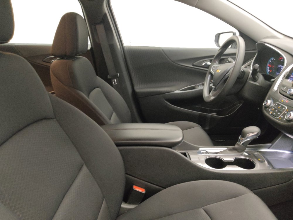 Used 2024 Chevrolet Malibu LT image 21
