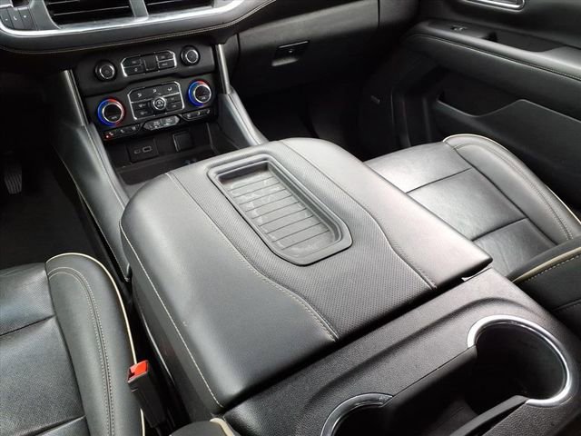 Used 2023 Chevrolet Suburban Premier RWD image 19