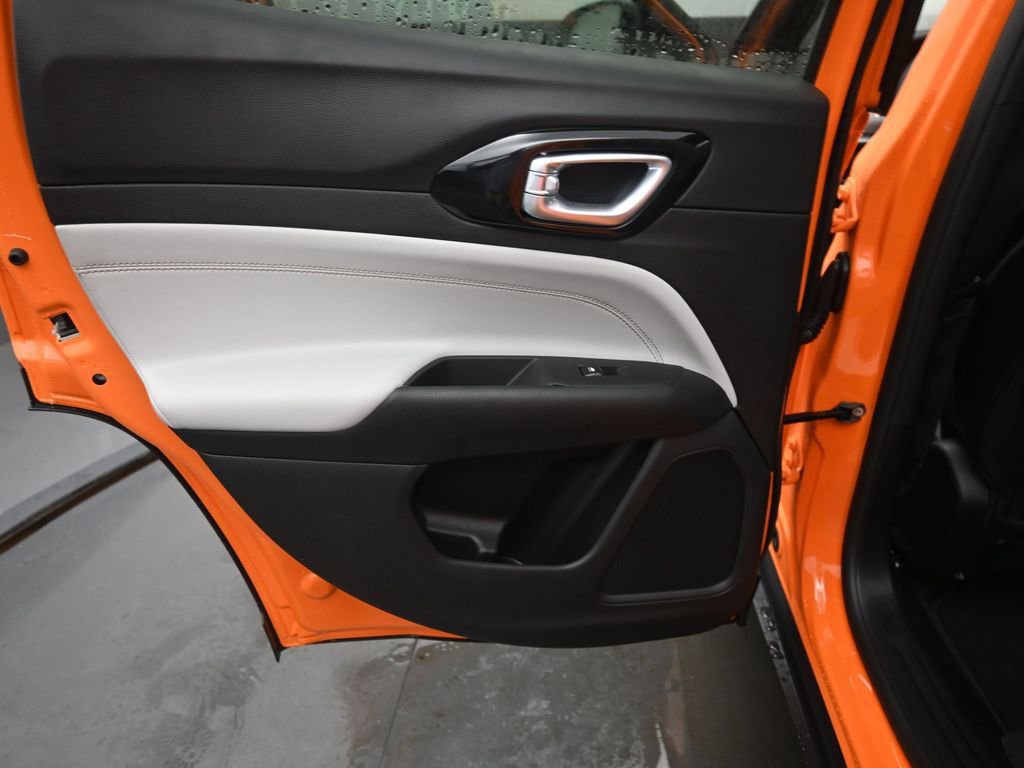 New 2026 Jeep Compass Limited image 14