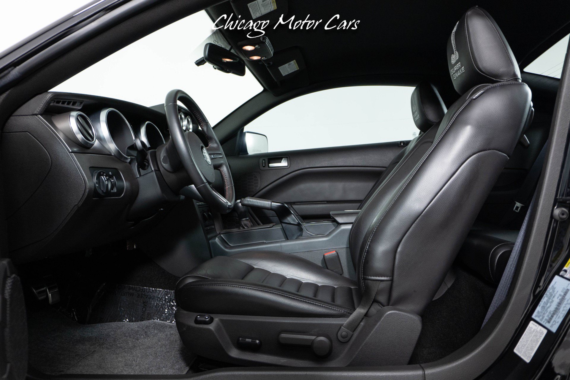 Used 2007 Ford Mustang Shelby GT500 RWD image 28