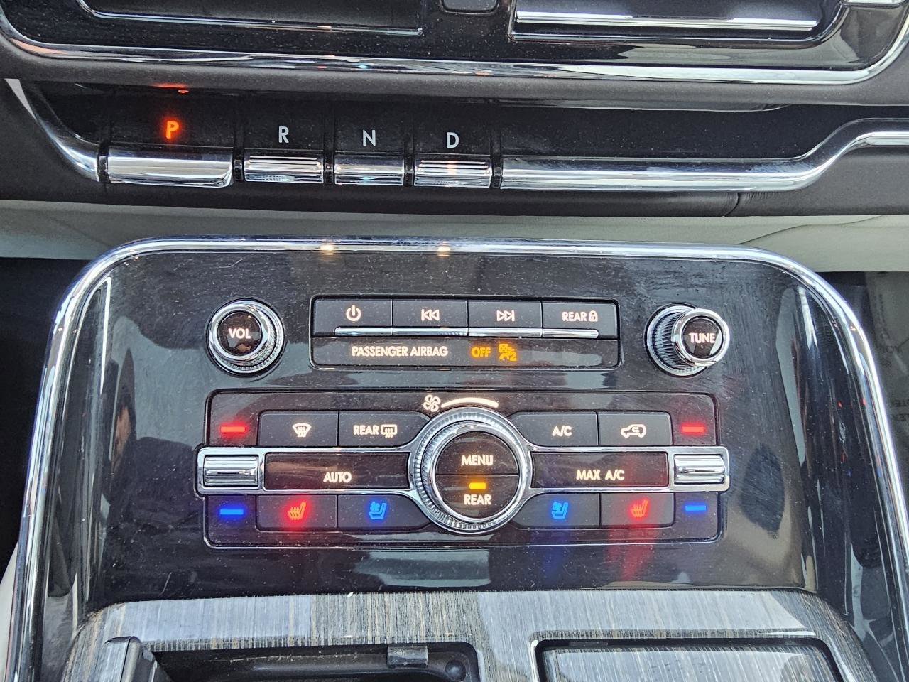 Used 2018 Lincoln Navigator L Black Label w/ Cargo Package image 37