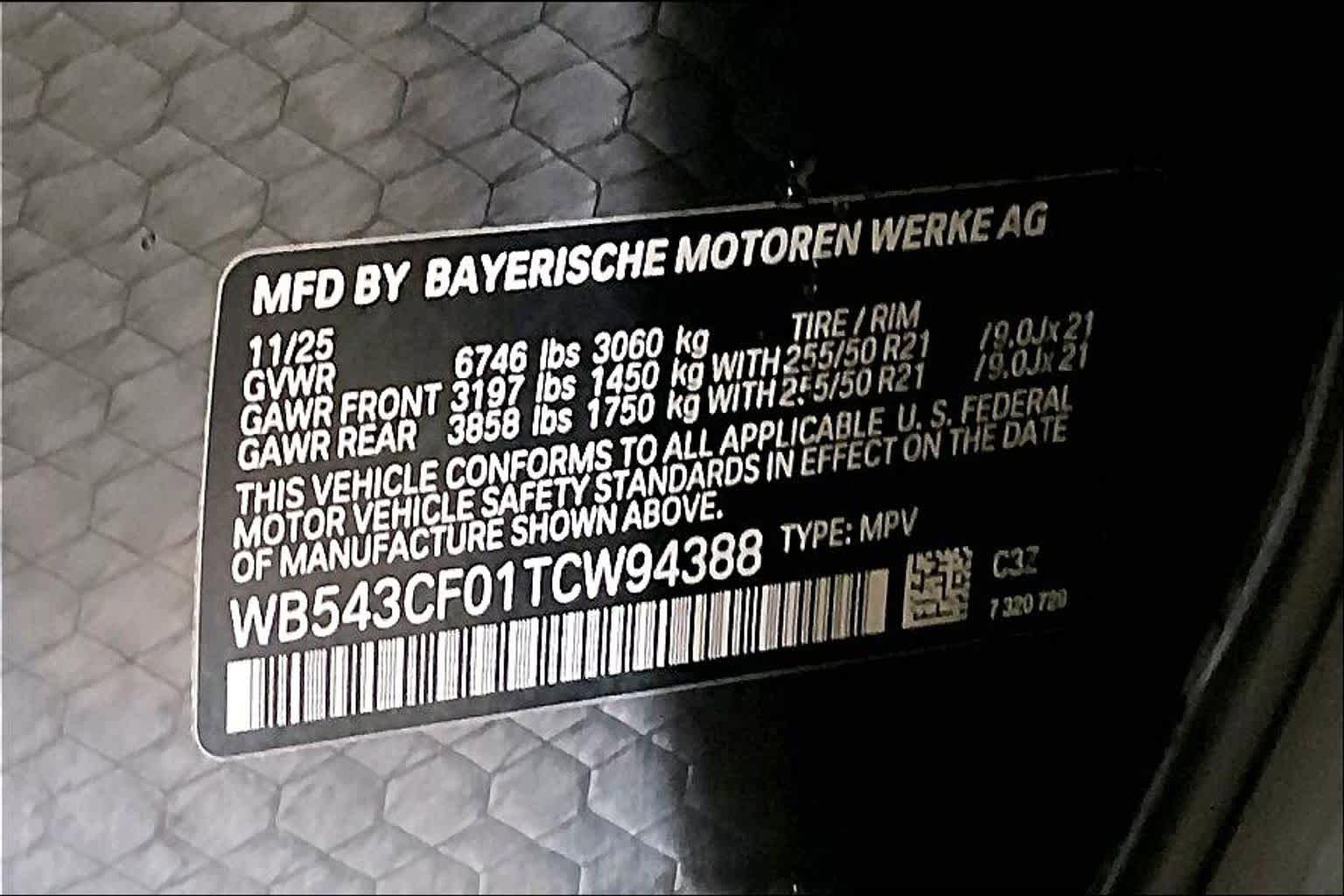 New 2026 BMW iX xDrive45 image 16
