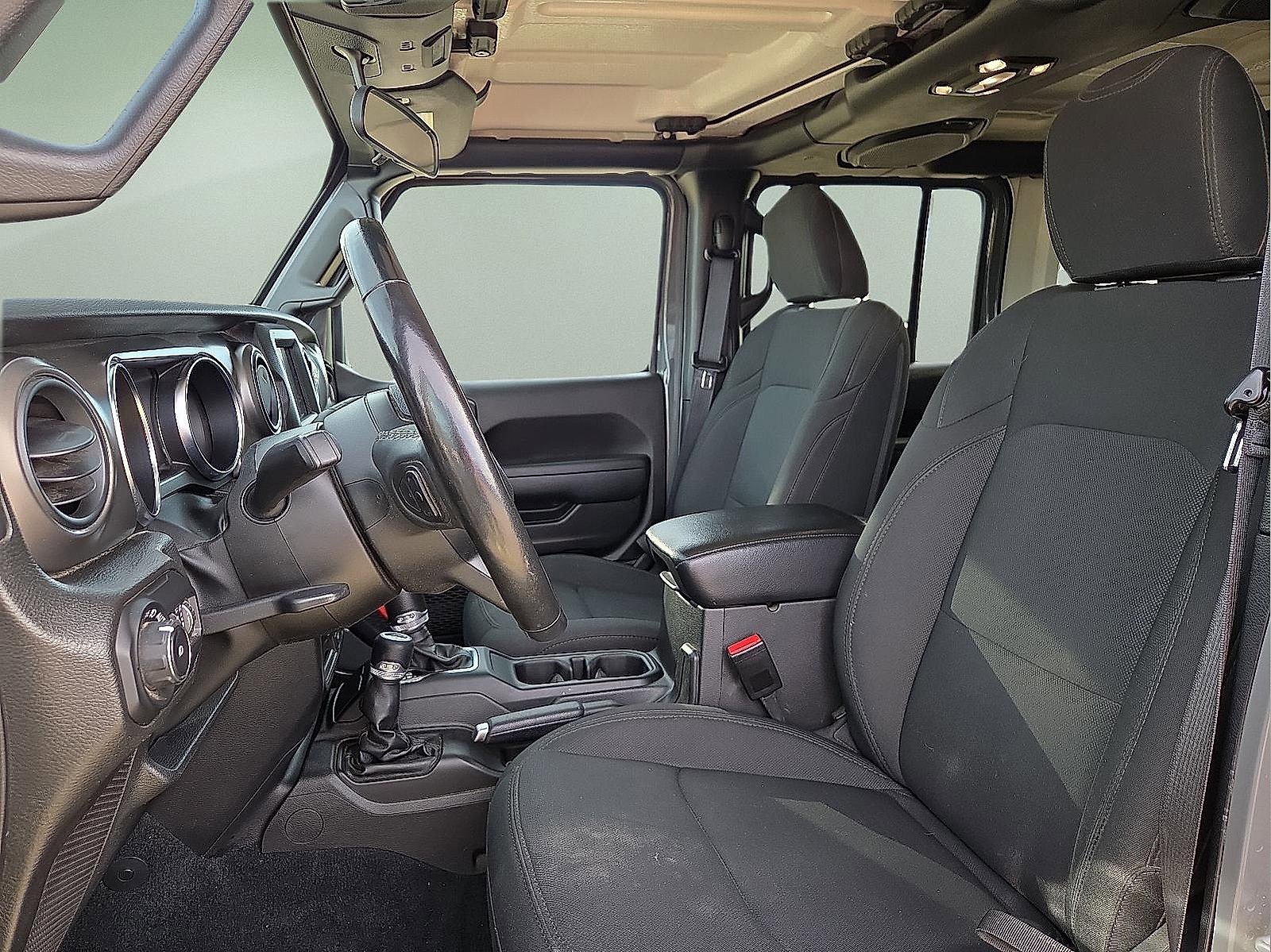 Used 2022 Jeep Wrangler Unlimited Sport image 14