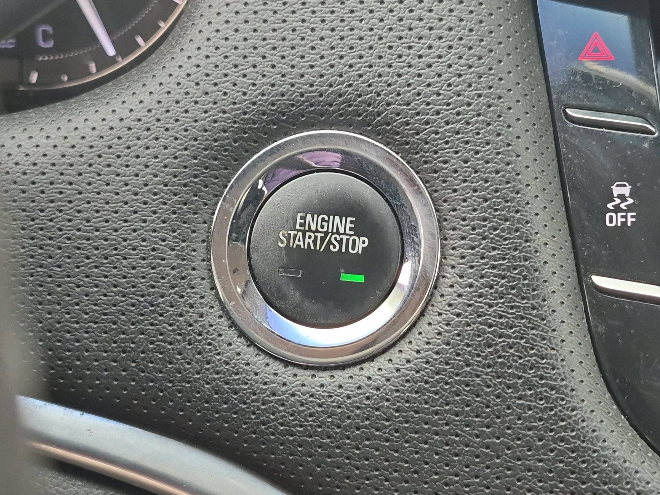Certified 2019 Cadillac XTS Luxury FWD image 16