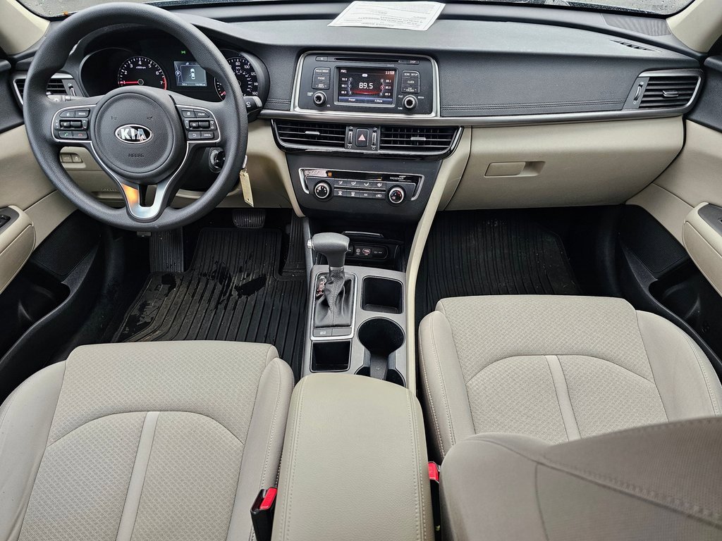 Used 2016 Kia Optima LX image 9