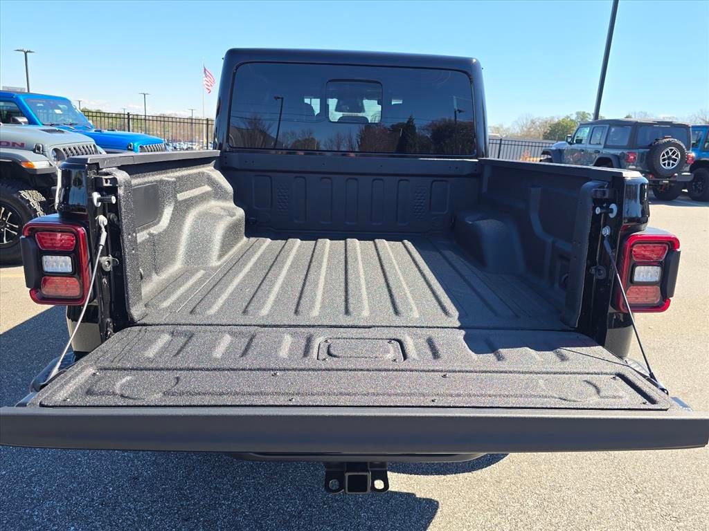 New 2026 Jeep Gladiator Sport image 8