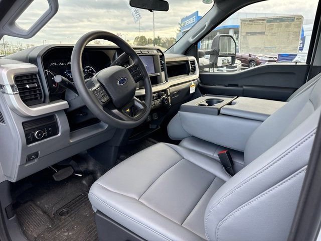 New 2024 Ford F550 2WD Regular Cab Super Duty image 10