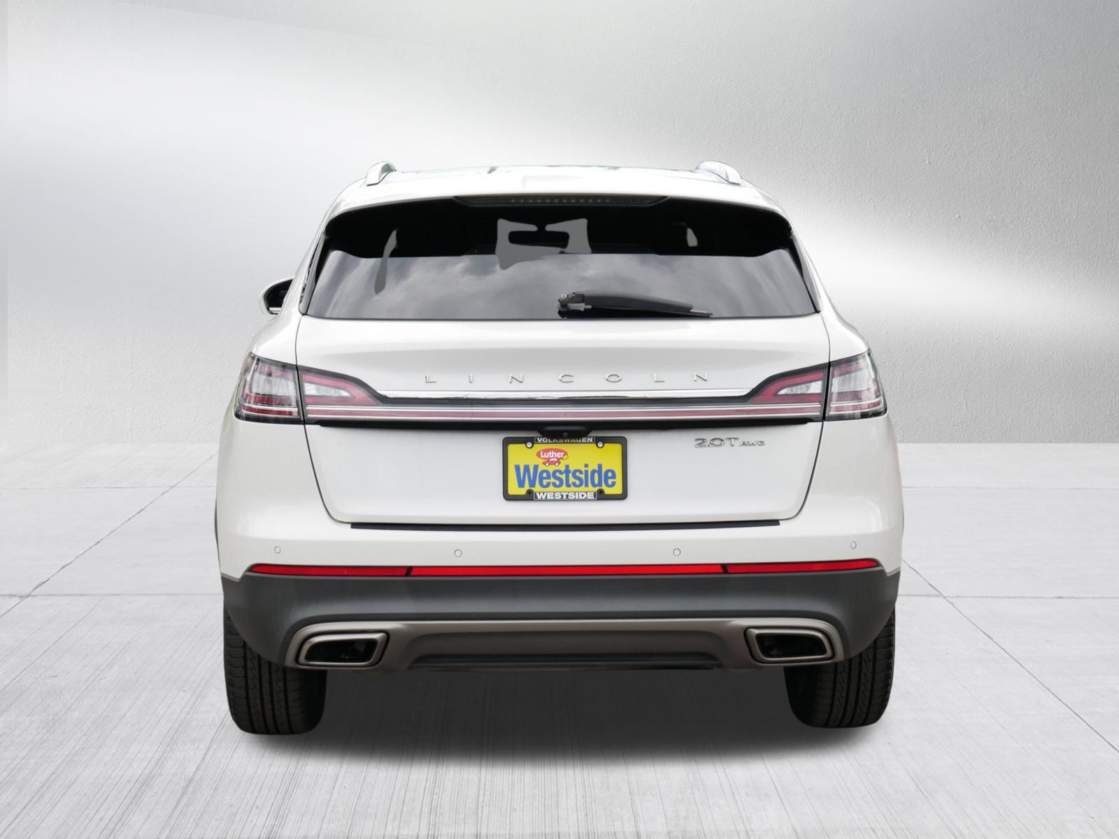 Used 2020 Lincoln Nautilus Reserve AWD/4WD image 6