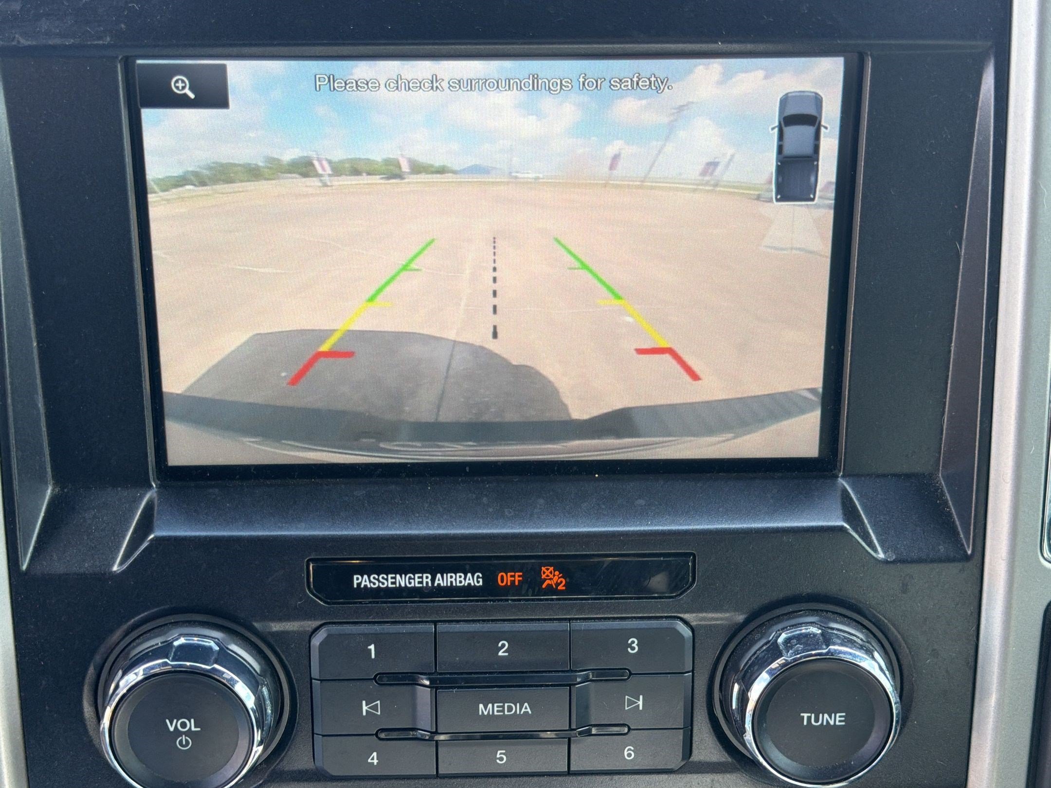 Used 2015 Ford F150 Lariat AWD/4WD image 22