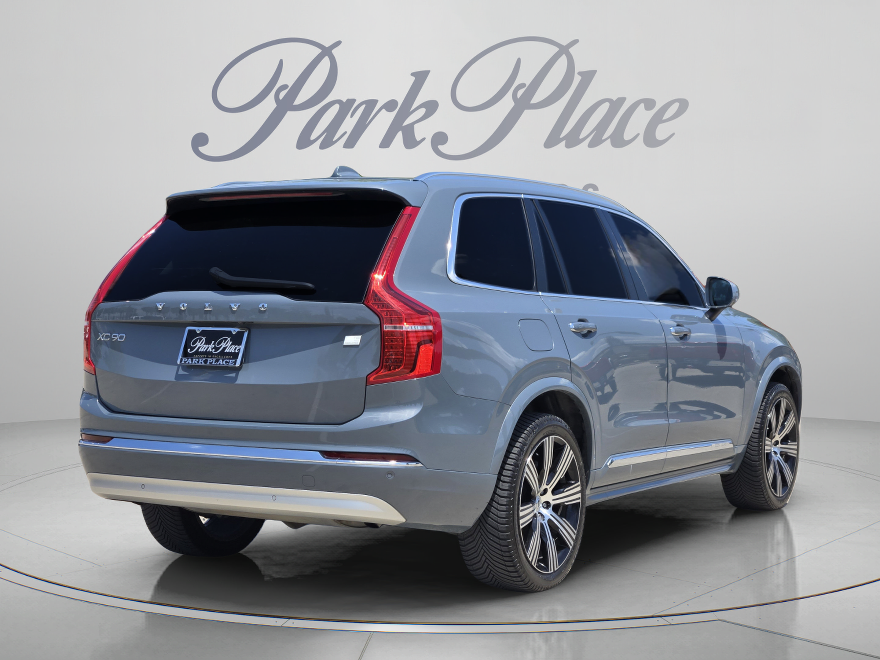 Used 2022 Volvo XC90 T8 Inscription AWD/4WD image 5