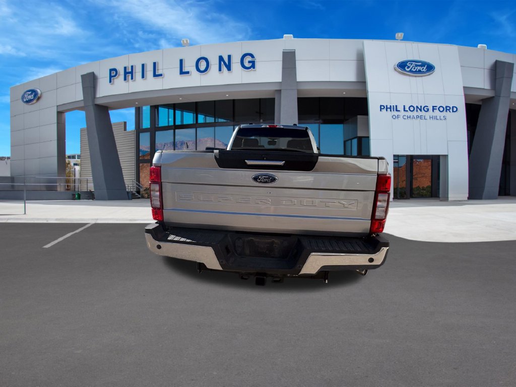 Used 2021 Ford F250 XLT w/ XLT Premium Package AWD/4WD image 4