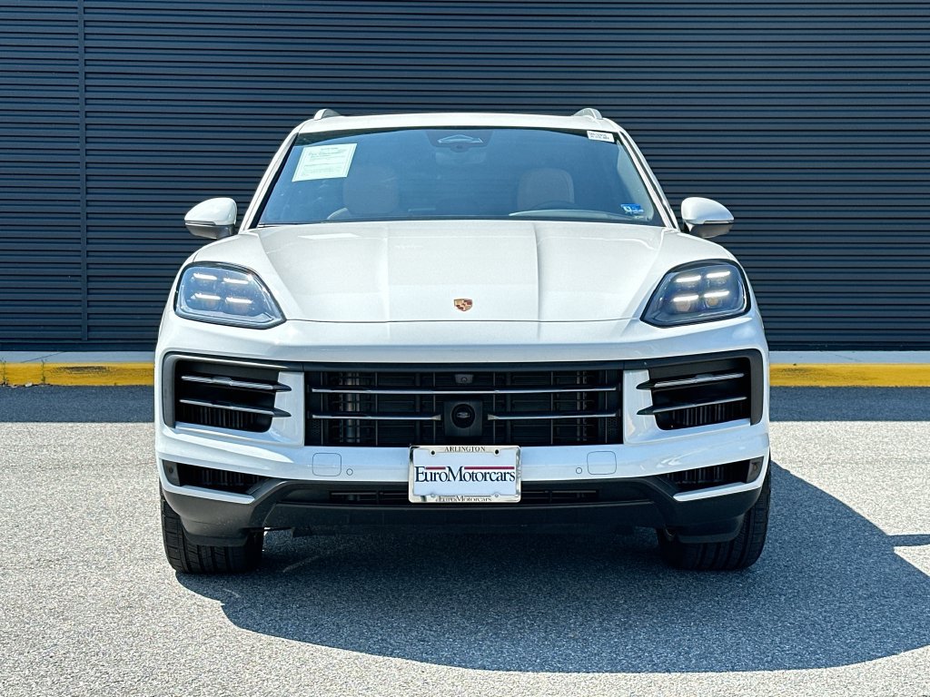Certified 2026 Porsche Cayenne AWD/4WD image 6