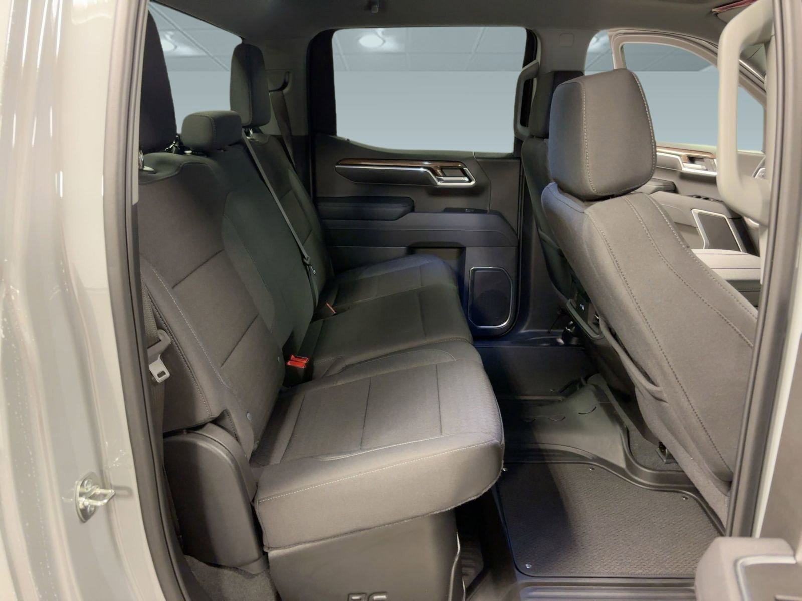 Certified 2025 Chevrolet Silverado 1500 RST w/ Protection Package image 30