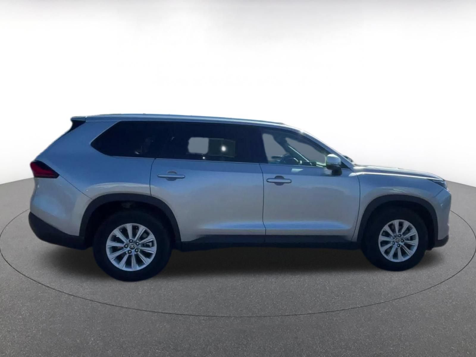 Used 2024 Toyota Grand Highlander AWD image 13