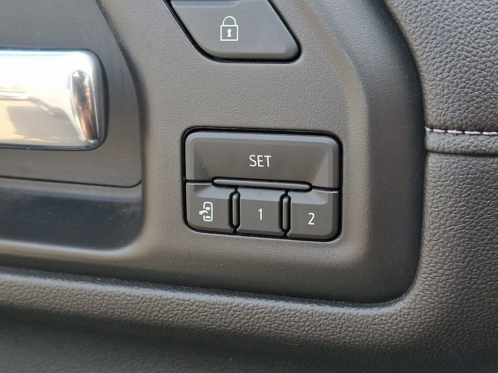 Certified 2020 Chevrolet Silverado 2500 High Country w/ Z71 Off-Road Package AWD/4WD image 28