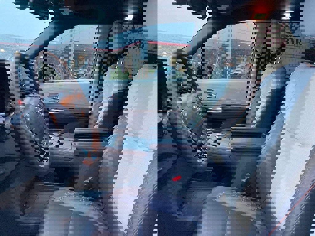 Certified 2022 Toyota Sienna XSE image 10