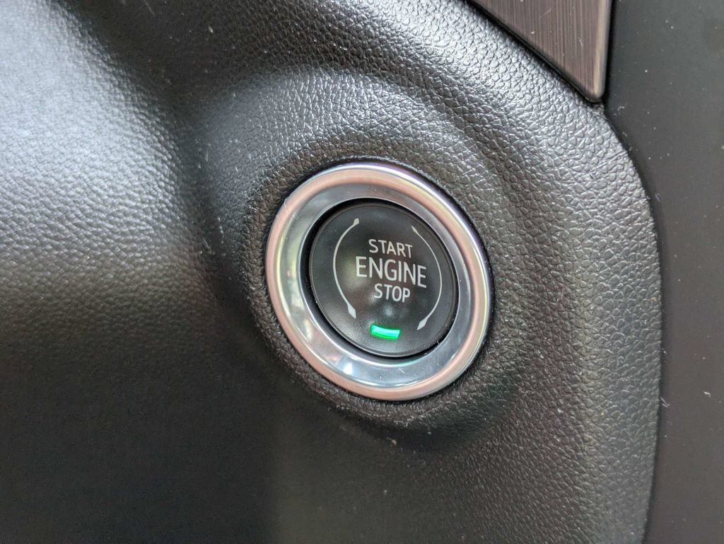 Used 2020 GMC Sierra 1500 AT4 w/ AT4 Premium Package AWD/4WD image 30