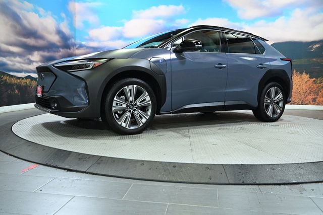 Certified 2023 Subaru Solterra AWD image 4