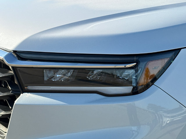 Used 2025 Honda Pilot EX-L image 4