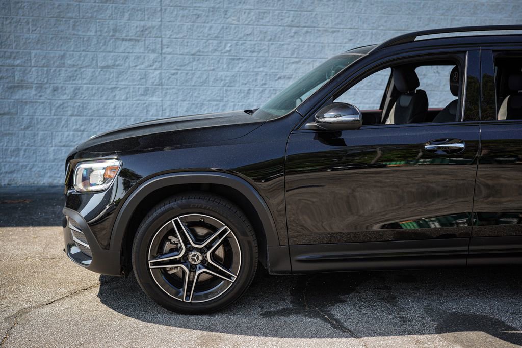 Used 2023 Mercedes-Benz GLB 250 image 11