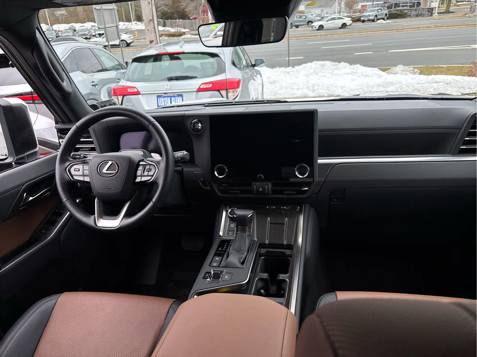 Used 2025 Lexus GX 550 w/ Accessory Package (Z1) image 33