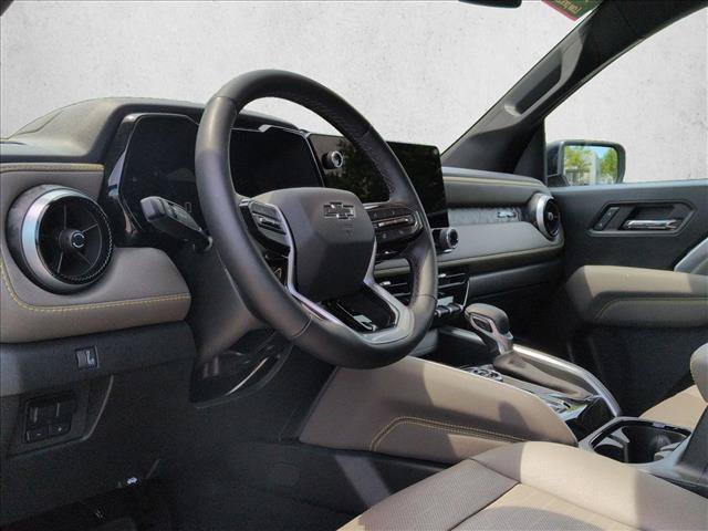 Used 2024 Chevrolet Colorado ZR2 w/ ZR2 Convenience Package III AWD/4WD image 10