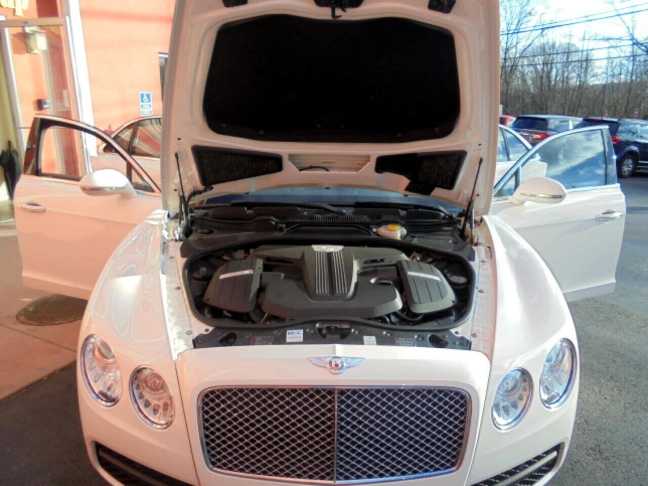 Used 2016 Bentley Flying Spur V8 AWD/4WD image 31