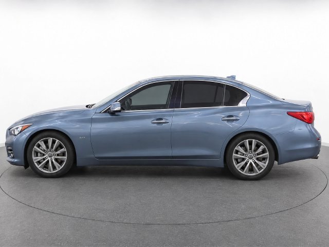 Used 2016 INFINITI Q50 3.0t Premium w/ Cargo Package RWD image 3