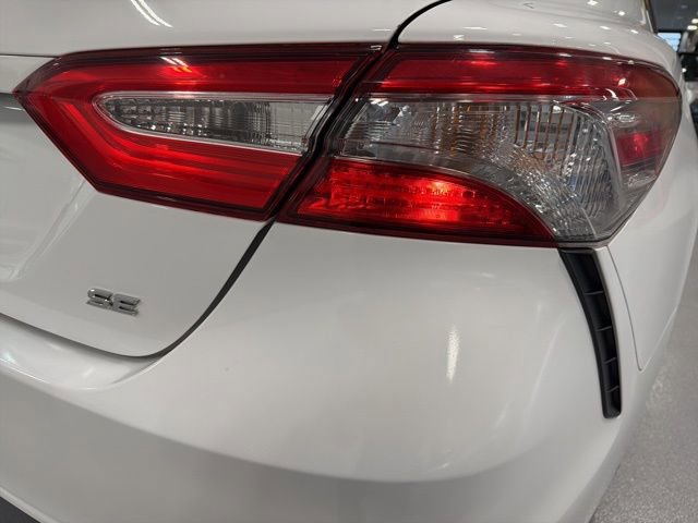 Used 2019 Toyota Camry SE image 36