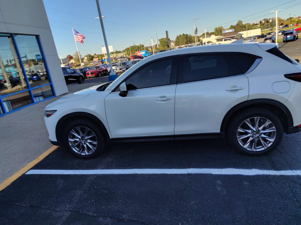 Used 2019 MAZDA CX-5 Grand Touring w/ GT Premium Package AWD/4WD image 3